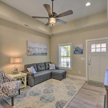 Ocean Isle Beach Home With Shared Lanai And Grill Buitenkant foto