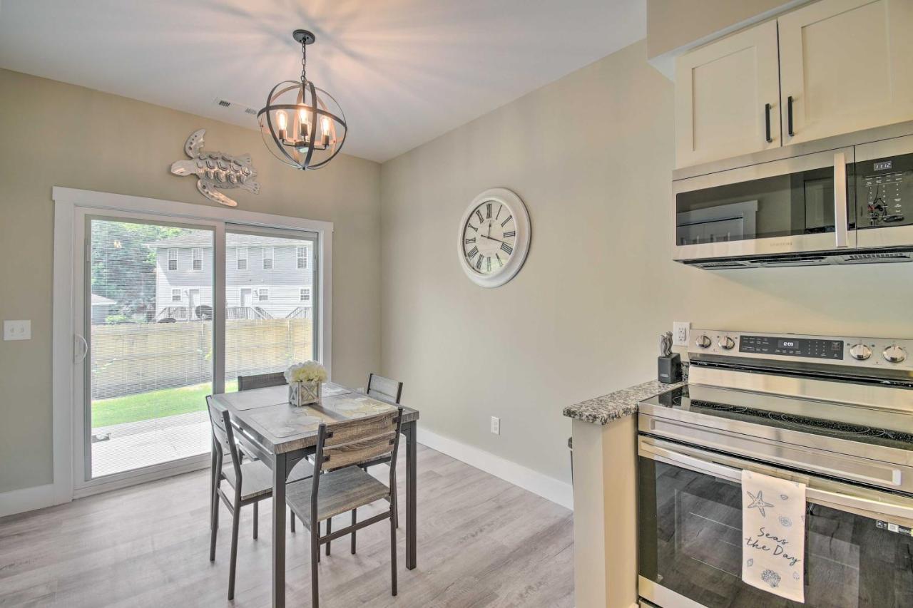 Ocean Isle Beach Home With Shared Lanai And Grill Buitenkant foto